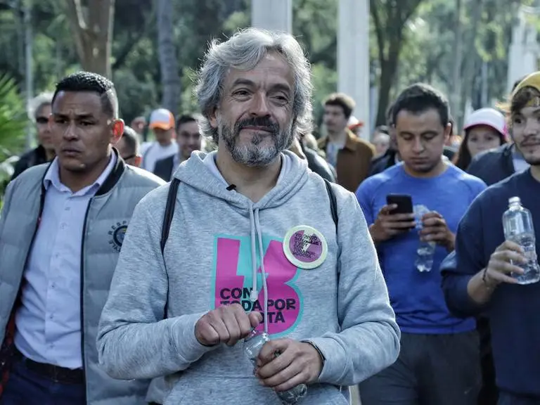 Ping pong electoral con Juan Daniel Oviedo: sus propuestas a la Alcaldía de Bogotá